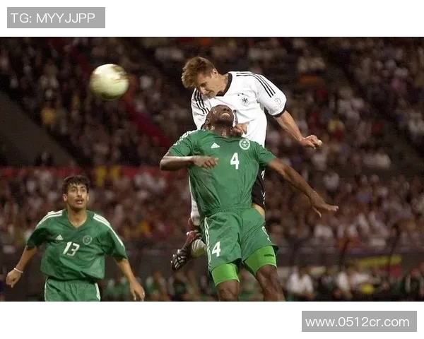 2010年世界杯经典对决荷兰队与德国队的精彩较量回顾 2010年世界杯经典对决荷兰队与德国队的精彩较量回顾