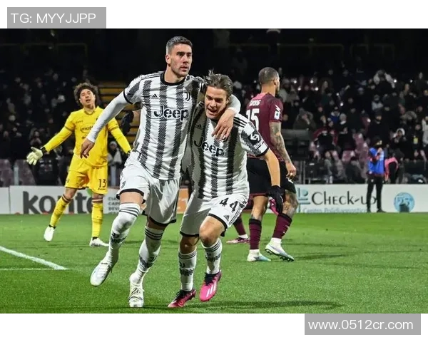 尤文图斯与曼联对决谁将成为球队的救星与英雄