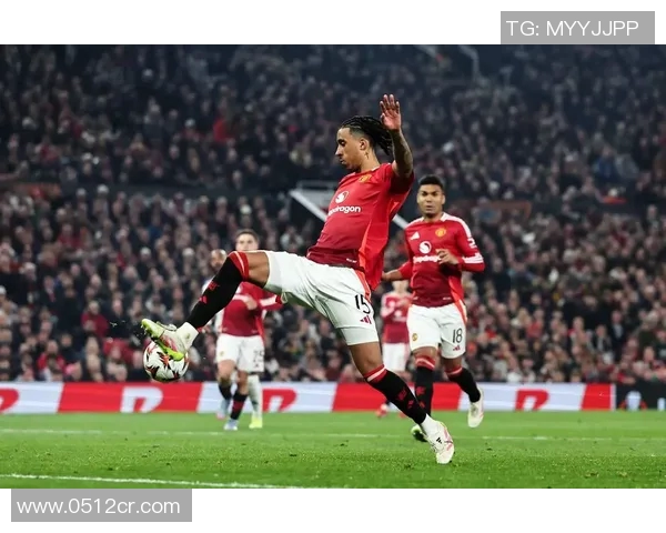 曼联与巴萨经典对决回顾精彩瞬间与战术分析