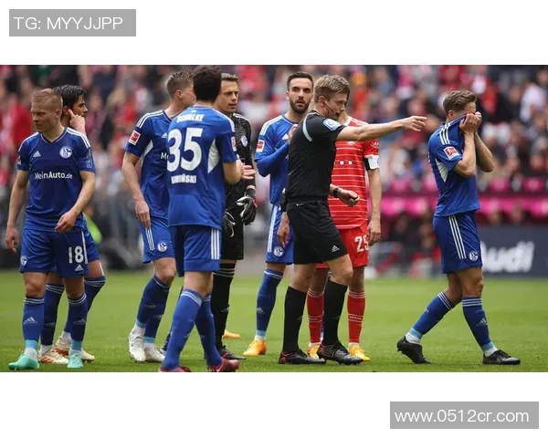 卓尼特斯与柏林联的激烈对决展现足球魅力与战术智慧的巅峰较量