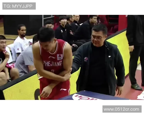 吴前与本内特的巅峰对决谁能在赛场上笑到最后 吴前与本内特的巅峰对决谁能在赛场上笑到最后